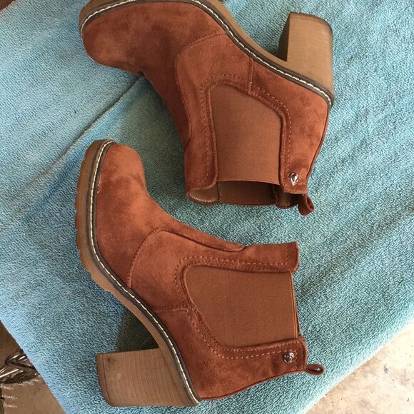 Corky Rocky Boots - Picture 7 of 9